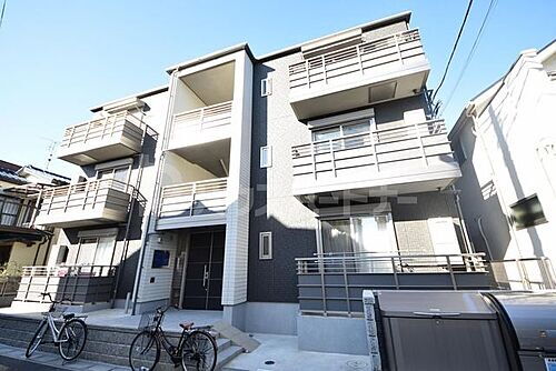 千葉県市川市南八幡１丁目 賃貸マンション