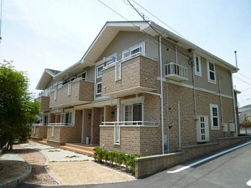 岡山県岡山市北区牟佐 2階建