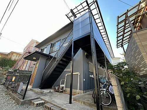 神奈川県横浜市西区藤棚町２丁目 2階建 築46年11ヶ月