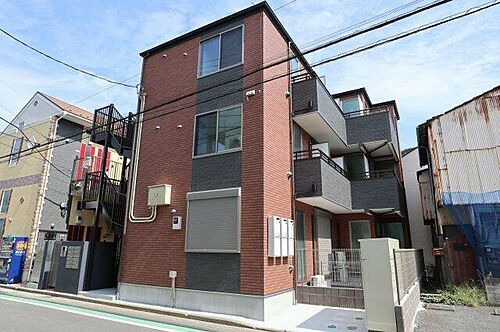 神奈川県横浜市鶴見区元宮１丁目 3階建 築5年11ヶ月