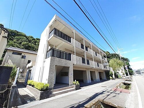 高知県高知市筆山町 3階建 築24年8ヶ月