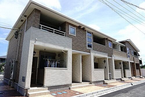 徳島県徳島市南矢三町１丁目 2階建 築9年10ヶ月