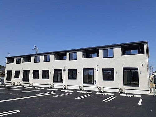 徳島県阿南市見能林町林崎 2階建