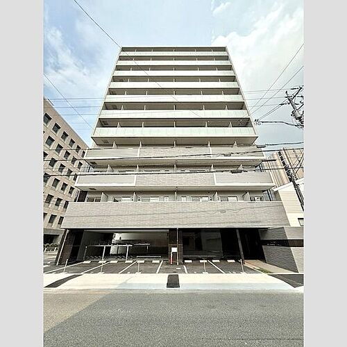 愛知県名古屋市瑞穂区洲雲町４丁目 11階建 