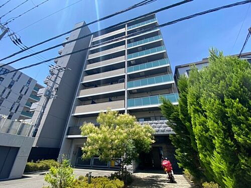 大阪府吹田市江坂町１丁目 9階建