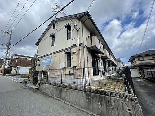 大阪府箕面市新稲５丁目 2階建