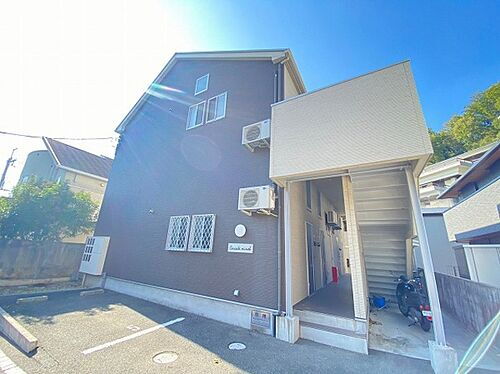 大阪府箕面市箕面２丁目 2階建