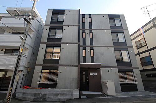 北海道札幌市南区澄川四条２丁目 4階建 築2年5ヶ月