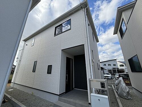 兵庫県加古川市野口町野口 2階建 築2年7ヶ月