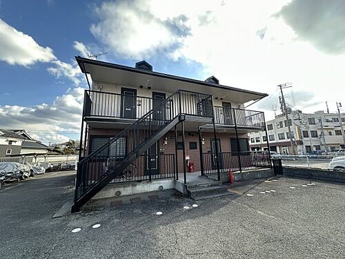 兵庫県三木市末広１丁目 賃貸アパート