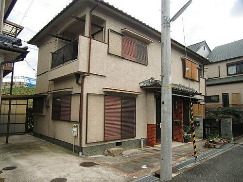 五十鈴町２戸１貸家