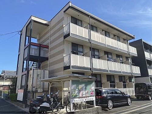 大阪府寝屋川市御幸東町 築21年1ヶ月 3階建