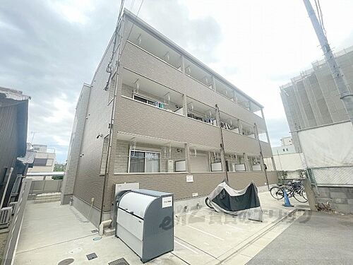 大阪府東大阪市長瀬町１丁目 3階建 築3年7ヶ月
