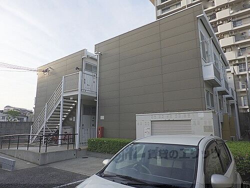 兵庫県尼崎市杭瀬南新町４丁目 賃貸アパート