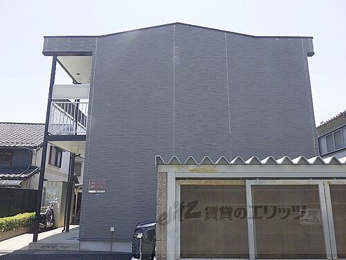 兵庫県尼崎市常光寺２丁目 築17年10ヶ月 2階建