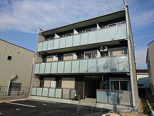 大阪府摂津市鳥飼和道２丁目 賃貸マンション