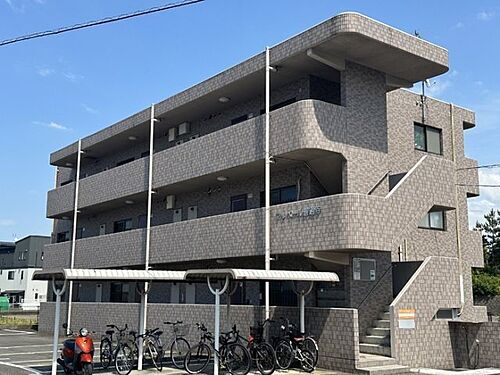 香川県善通寺市吉原町 3階建 築20年8ヶ月
