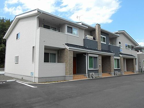 愛媛県四国中央市金生町下分 2階建 築9年5ヶ月