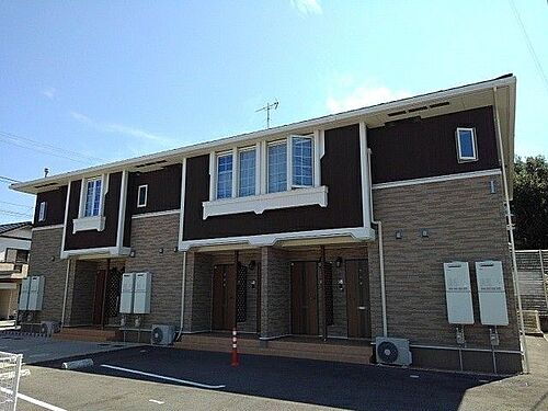 香川県高松市植松町 2階建 築8年11ヶ月
