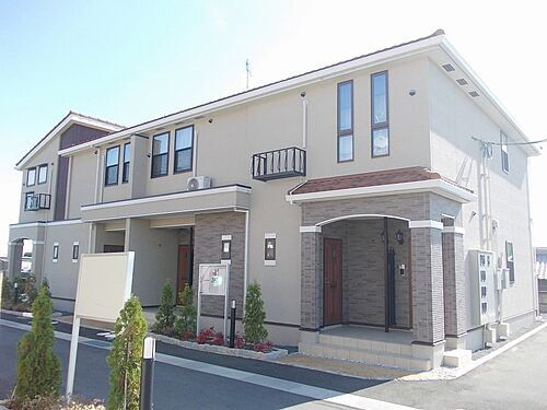 岡山県岡山市北区撫川 2階建