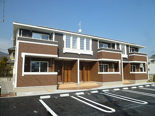 岡山県岡山市北区牟佐 2階建