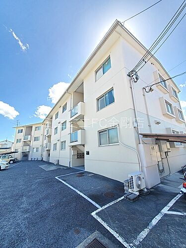 大阪府大阪狭山市東茱萸木１丁目 賃貸マンション