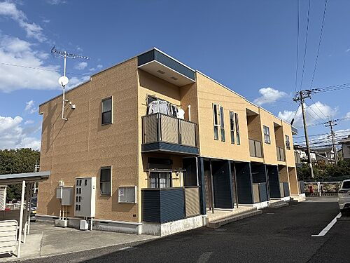 兵庫県三木市志染町広野１丁目 賃貸アパート