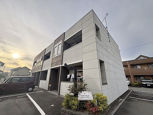 兵庫県加古川市加古川町中津 賃貸アパート