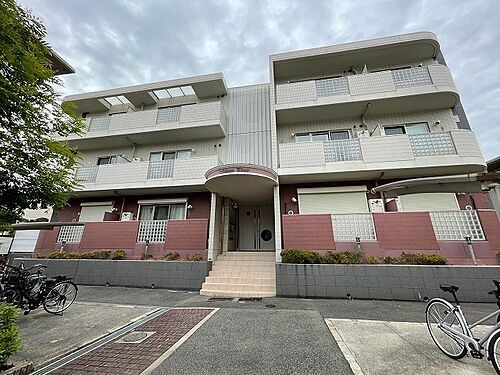 大阪府茨木市南春日丘７丁目 賃貸マンション