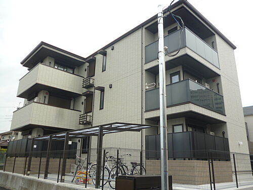 大阪府豊中市西緑丘３丁目 賃貸アパート