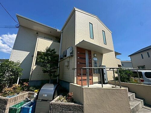 大阪府吹田市南高浜町 築11年9ヶ月 2階建