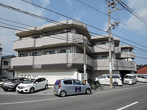 大阪府茨木市新庄町 3階建 築35年3ヶ月