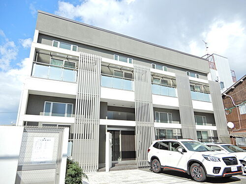 大阪府茨木市稲葉町 築15年10ヶ月 2階建