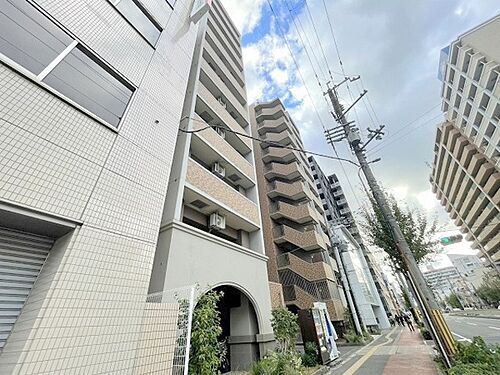 大阪府大阪市淀川区十三東１丁目 築18年 11階建