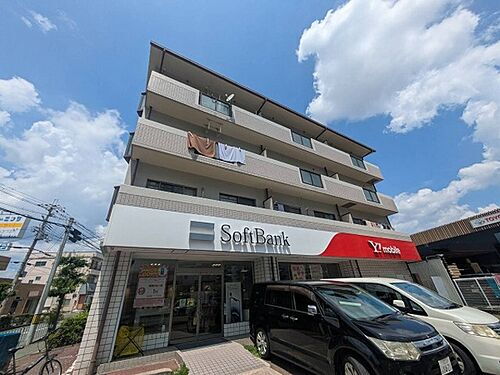 大阪府茨木市東太田１丁目 築33年2ヶ月 4階建