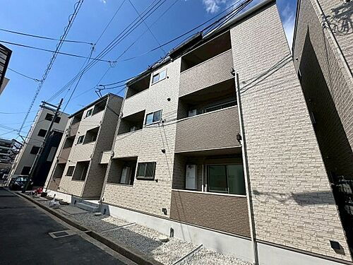 大阪府吹田市内本町１丁目 築1年未満 3階建
