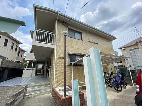 兵庫県川西市花屋敷１丁目 賃貸マンション