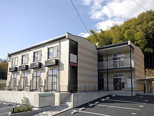 広島県福山市奈良津町２丁目 2階建 築19年