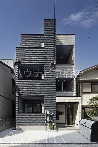 大阪府大阪市旭区新森２丁目 築3年6ヶ月 3階建