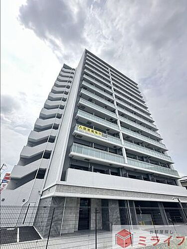 大阪府東大阪市長田西４丁目  14階建