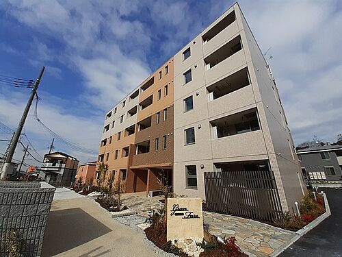 グランファーレ