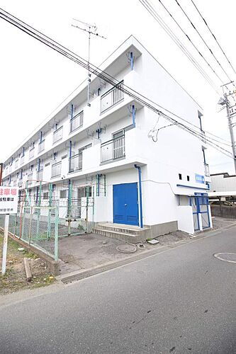 セレーナ土浦 3階建
