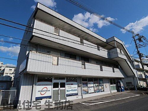 奈良県生駒市壱分町 3階建 築34年3ヶ月