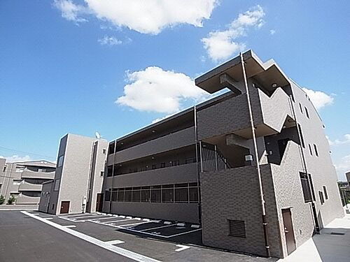 奈良県奈良市松陽台４丁目 3階建 築10年11ヶ月