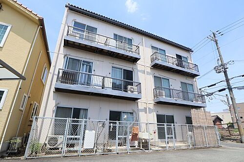 奈良県橿原市南八木町１丁目 3階建 築44年4ヶ月