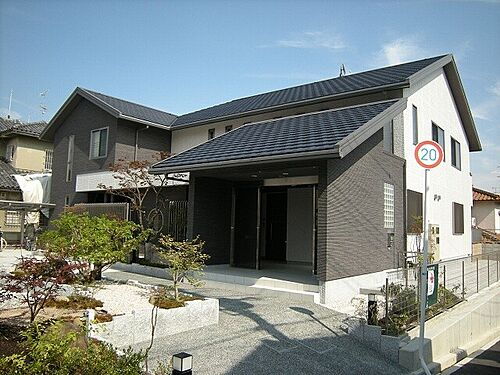 大阪府豊中市宮山町３丁目 2階建 築17年5ヶ月