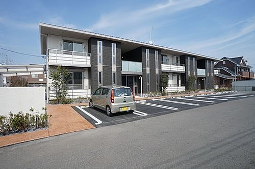 ラ・モンターニュ　Ｂ