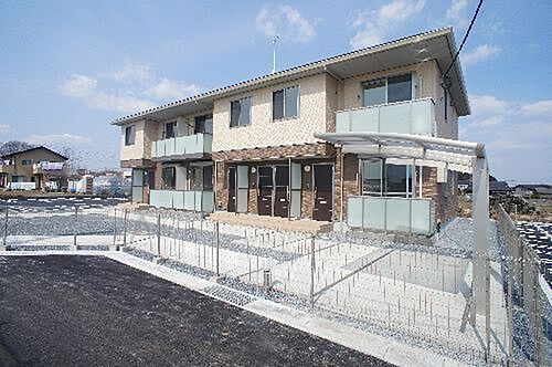 マロン・フォレスト　Ａ 積水ハウス施工のシャーメゾン☆屋根付き駐輪場あります。