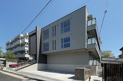 千葉県市川市鬼越２丁目 賃貸マンション