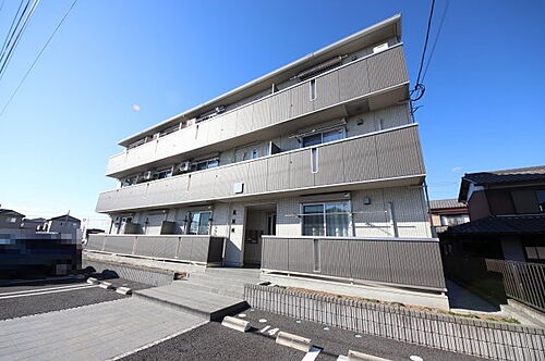 埼玉県熊谷市久下３丁目 3階建 築12年1ヶ月